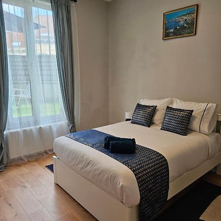 Appartement Diamant Брюссель Экстерьер фото